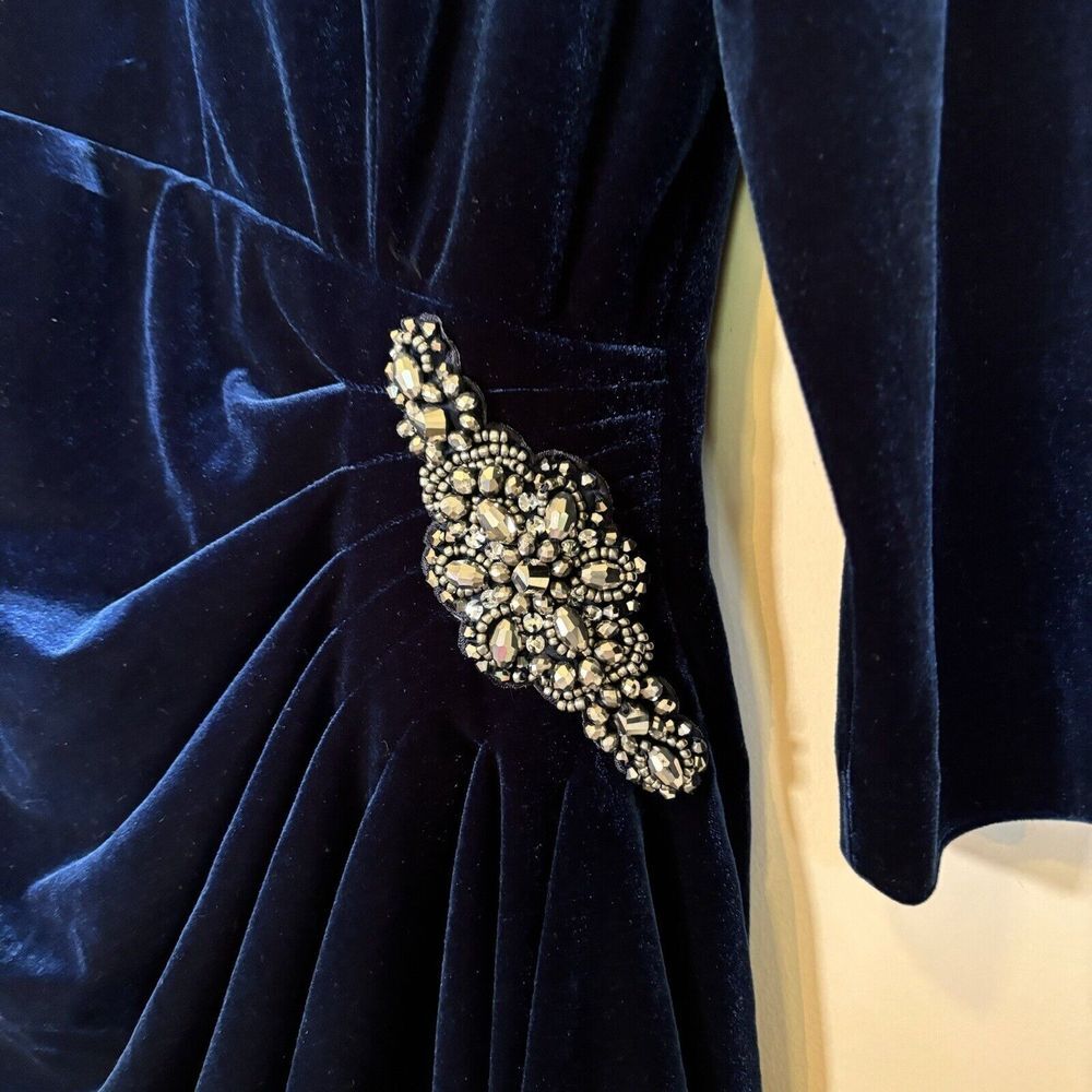 Alex Evenings Women's Side-Ruched‎ Velvet Jewel Dress size 8 mother of the bride - Picture 3 of 14